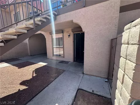 4300 N Lamont St #282, Las Vegas, NV 89115