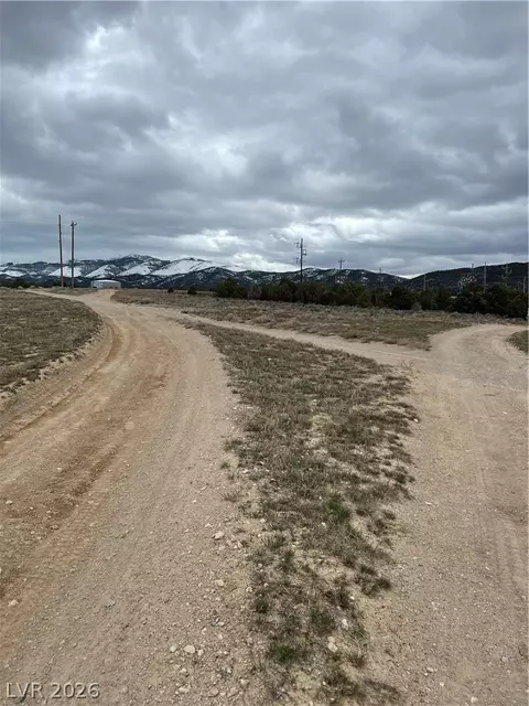 001-482 10, Ely, NV 89301 photo 3