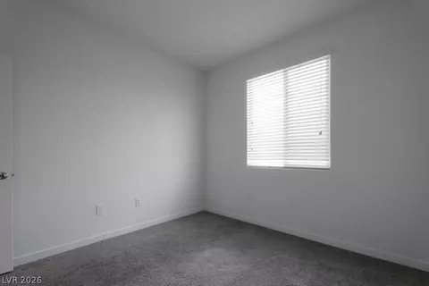Bedroom - 902 Bronzite St, Henderson, NV 89011 photo 7 of 11