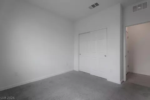 Bedroom - 902 Bronzite St, Henderson, NV 89011 photo 5 of 11