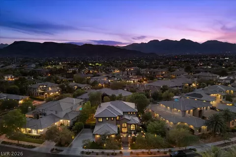 2985 American River Ln, Las Vegas, NV 89135