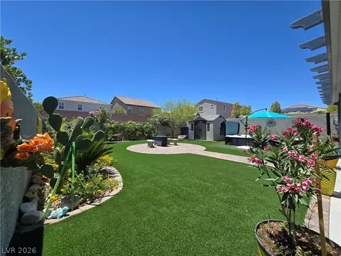 9743 Newcastle Spring Ave, Las Vegas, NV 89178