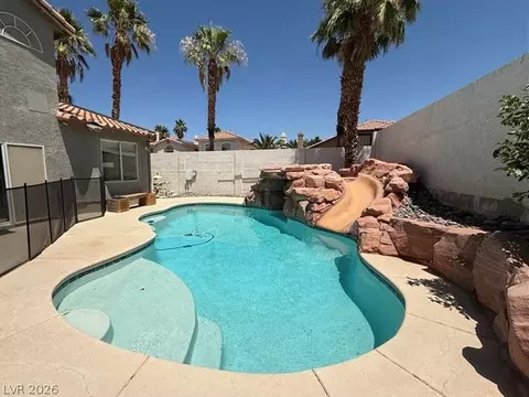 1899 Silver Bough Ct, Las Vegas, NV 89183
