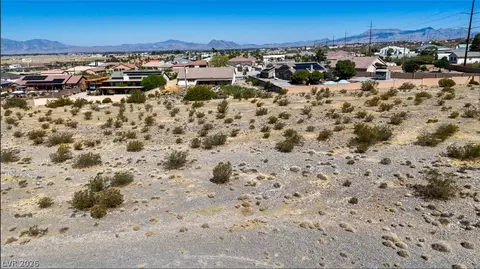 2240 S Sequoya Ln, Pahrump, NV 89048