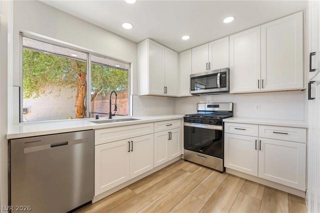 3904 Milford Pl, Las Vegas, NV 89102