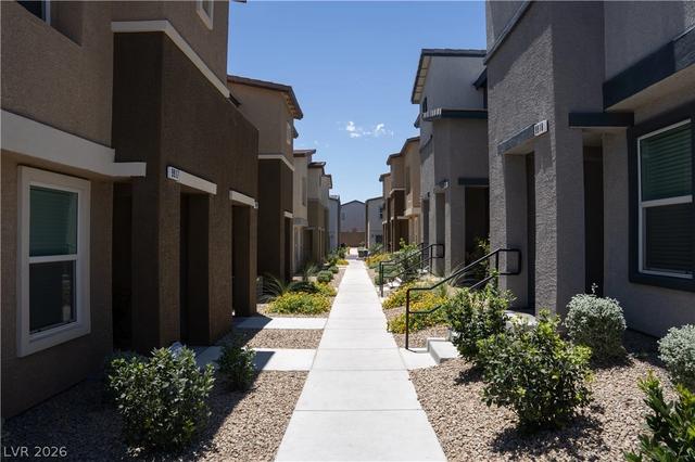 9918 Daffodil Hills St, Las Vegas, NV 89141