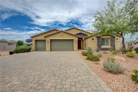 1526 Quail Vista Ct, Logandale, NV 89021