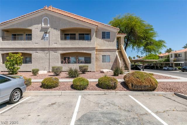 1881 W Alexander Rd #2062, North Las Vegas, NV 89032