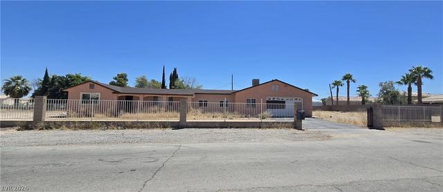 5785 W Russell Rd, Las Vegas, NV 89118