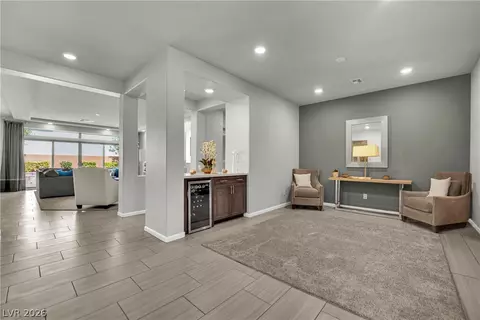 8664 Indigo Spring Rd, Las Vegas, NV 89139
