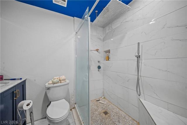 640 Brookway Ln, Las Vegas, NV 89169