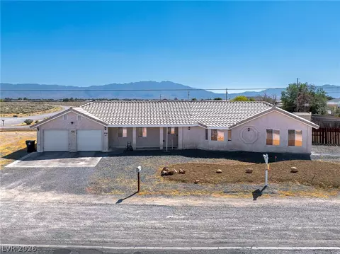 2335 Mount Charleston Dr, Pahrump, NV 89048