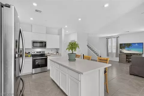 1969 Majalis Pl, Las Vegas, NV 89106