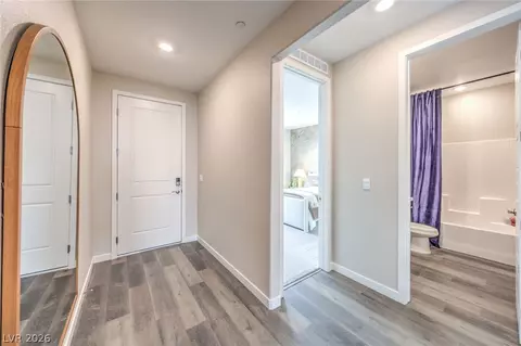 1424 Jorian Bay Dr, North Las Vegas, NV 89084