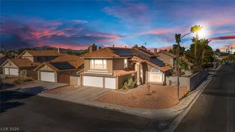 5620 Guiding Star Cir, North Las Vegas, NV 89031