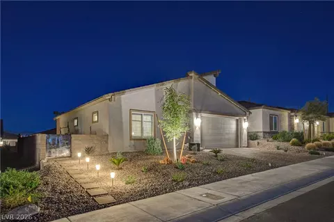 384 Aravalli Crest St, Henderson, NV 89015