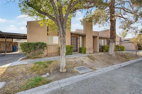 1702 Marathon Dr, Las Vegas, NV 89108