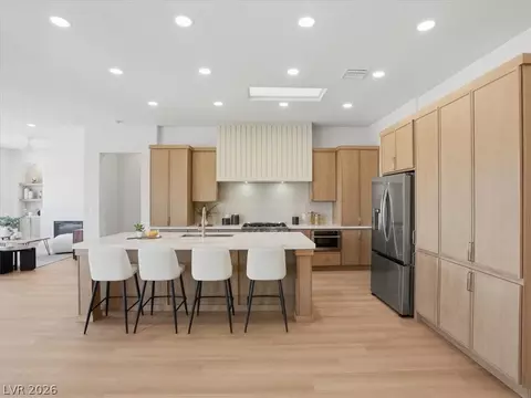 3140 Darby Falls Dr, Las Vegas, NV 89134