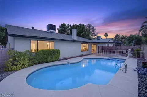 2216 Marlboro Dr, Henderson, NV 89014