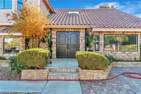 933 Konga Dr, Las Vegas, NV 89123