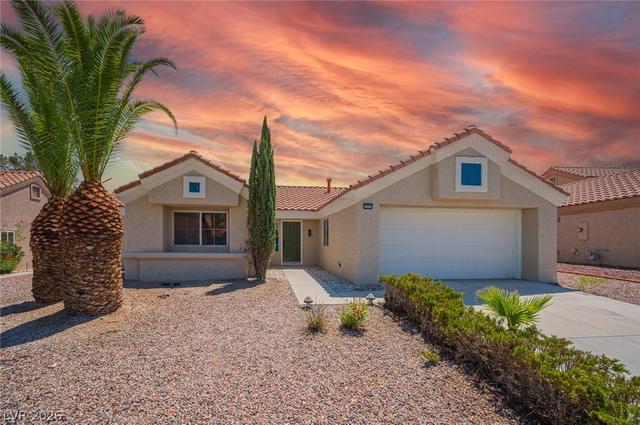 9009 Signal Terrace Dr, Las Vegas, NV 89134
