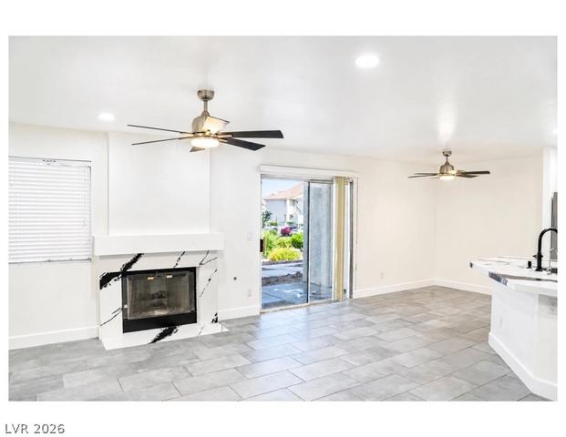 7900 Foxwood Pl #102, Las Vegas, NV 89145
