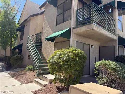 530 Elm Dr #105, Las Vegas, NV 89169