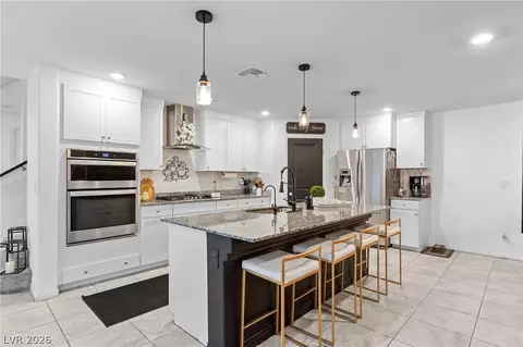 9247 Quartz Hills Ave, Las Vegas, NV 89178