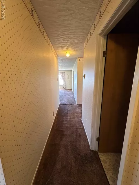 Entry Way - 173 E Grant Ave, Ely, NV 89301 photo 4 of 4