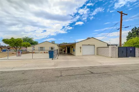 449 Republic St, Henderson, NV 89015