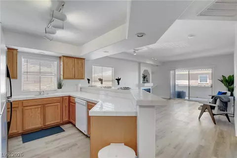 3600 Arginis St #201, Las Vegas, NV 89108