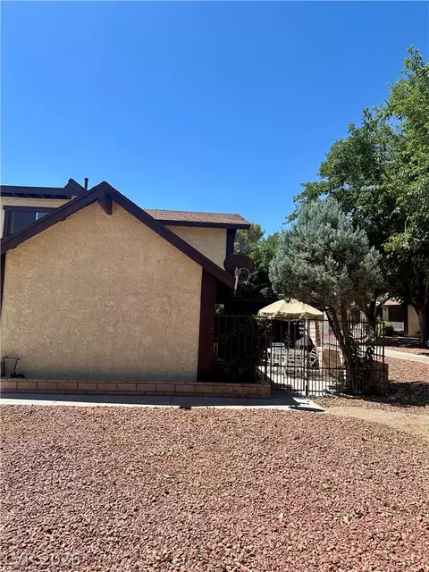 3151 Batavia Dr, Las Vegas, NV 89102