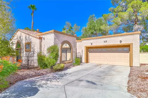 5446 Birchbrook Ct, Las Vegas, NV 89120
