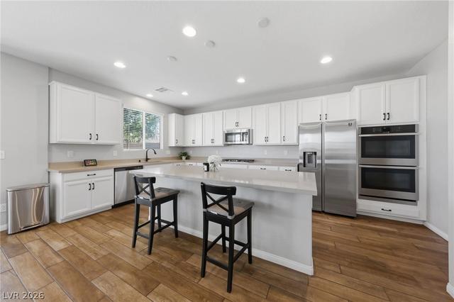 7547 Tinley Creek Ave, Las Vegas, NV 89113