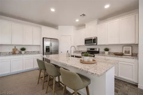 6505 Smithville Ave, Las Vegas, NV 89142