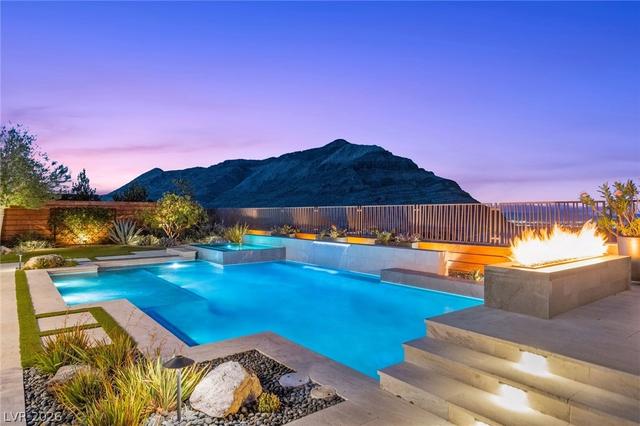 3084 The Peaks Ln, Las Vegas, NV 89138