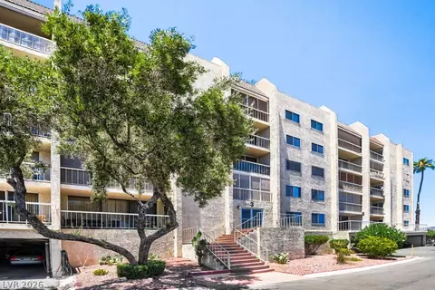 750 S Royal Crest Cir #327, Las Vegas, NV 89169
