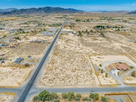 2560 W Bell Vista Ave, Pahrump, NV 89060