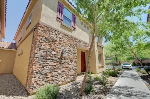 6169 Scarlet Leaf St, Las Vegas, NV 89148