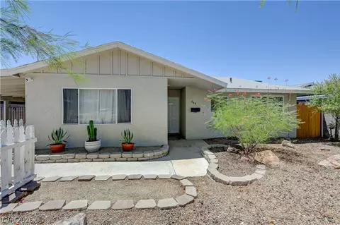 849 Center St, Henderson, NV 89015