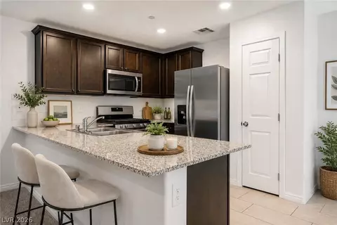 4574 Dover Straight St, Las Vegas, NV 89115