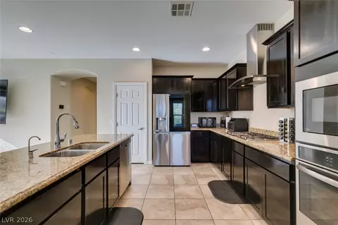 11083 Ketchikan St, Las Vegas, NV 89179