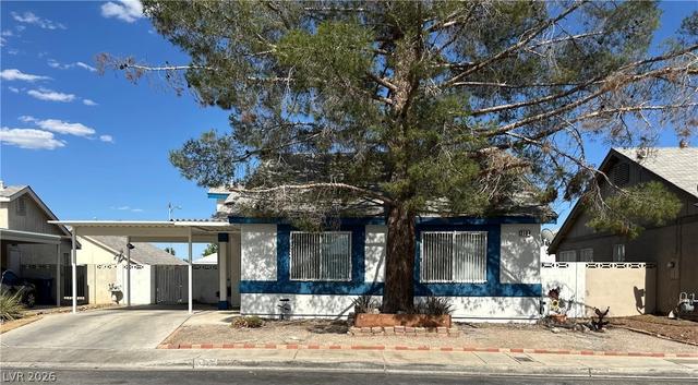 2104 Havelina St, Las Vegas, NV 89108