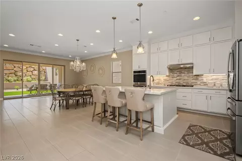 287 Nine Mile Creek Dr, Las Vegas, NV 89138