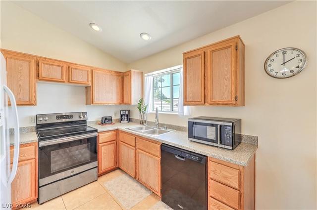 5330 Portavilla Ct #203, Las Vegas, NV 89122