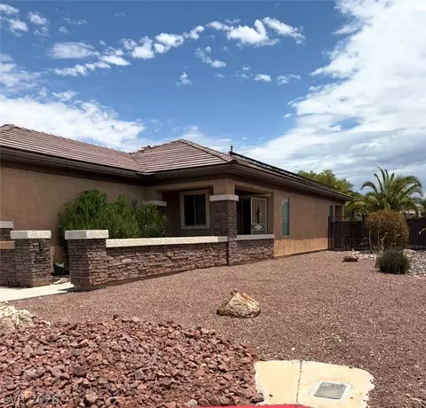 3890 Paint Ct, Las Vegas, NV 89122
