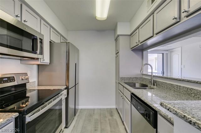 714 Oakmont Ave #1104, Las Vegas, NV 89109