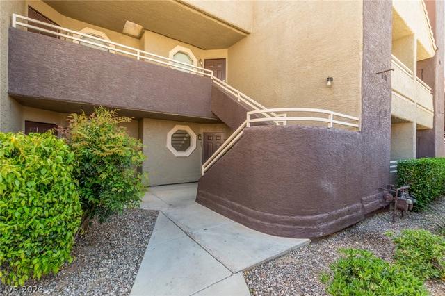 5072 S Rainbow Blvd #205, Las Vegas, NV 89118