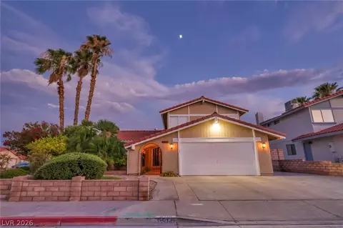 8701 Isola Dr, Las Vegas, NV 89117