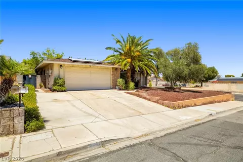 3596 Casey Dr, Las Vegas, NV 89120